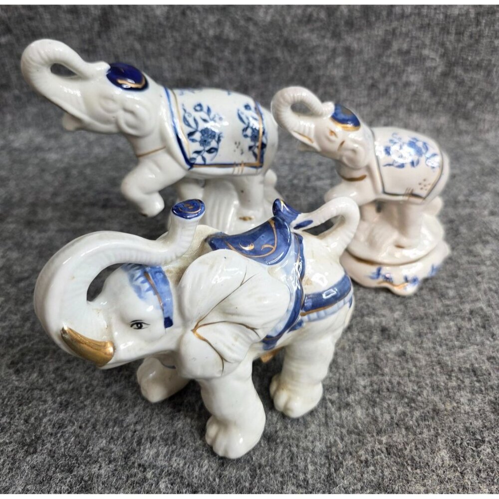 Vtg Porcelain Elephant Figurines Set Of 3 Blue White Gold Accents